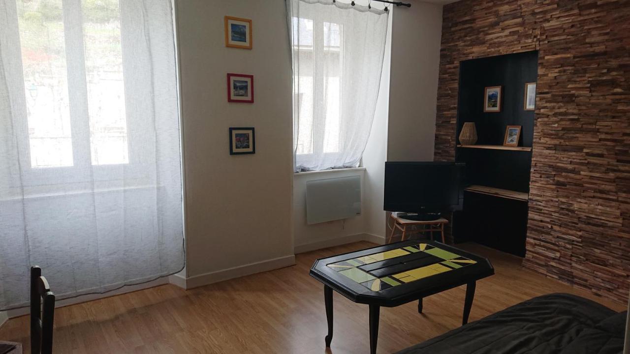 Appartement Dans Ancienne Maison Pyreneenne. 卡代阿克 外观 照片